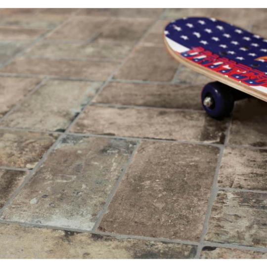 cir biela hneda svetla podlaha gres talianska dlazba dlazkovina podlahova dlazba podlazka mrazuvzdorna tehla kachlicka seda opotrebovana vintage country modern balaton chata kuchyna spalna obyvacia izba cotto kamenny vzhlad 10x20.jpg